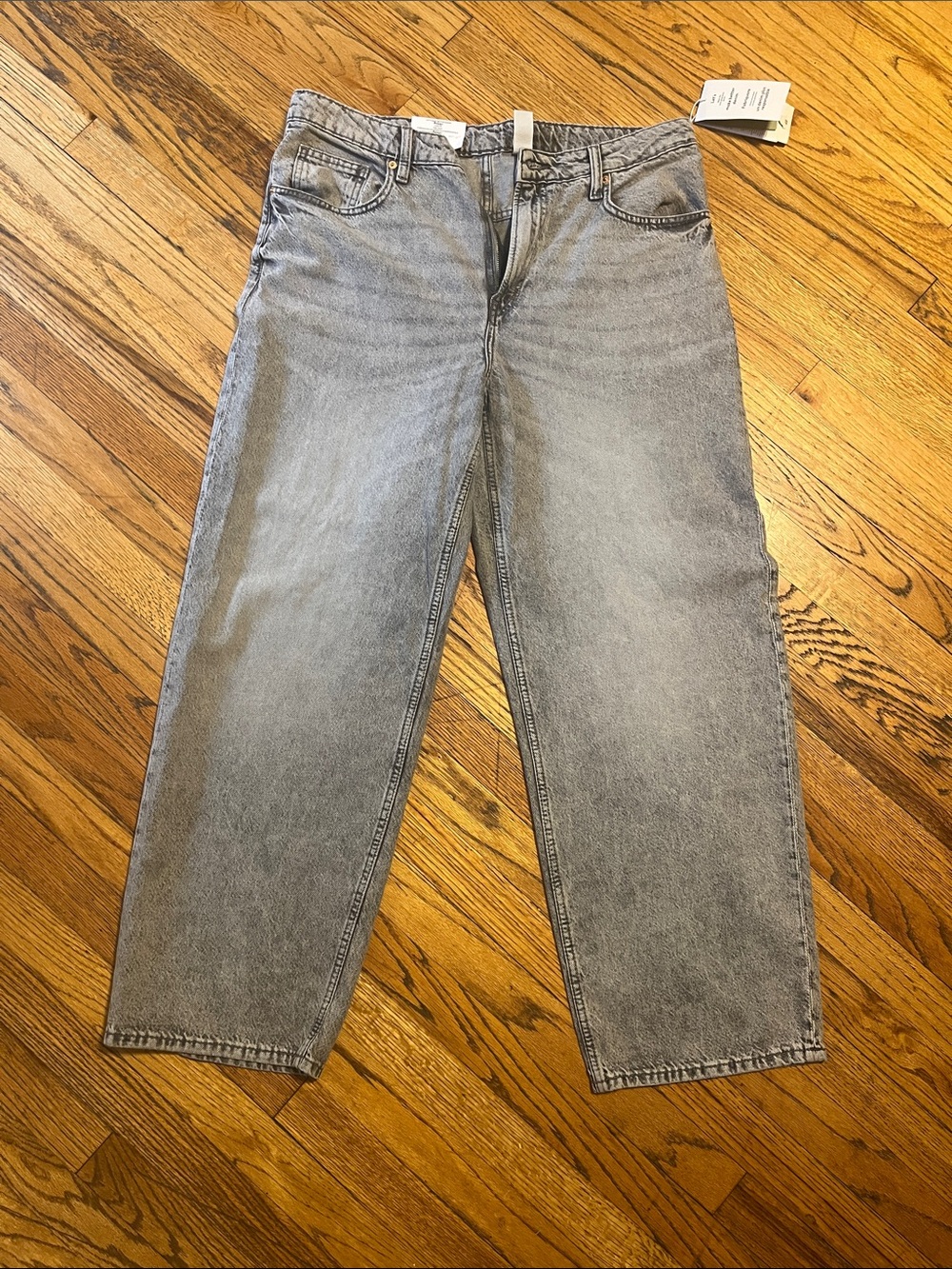 Women’s Light Gray Relaxed Fit Jeans